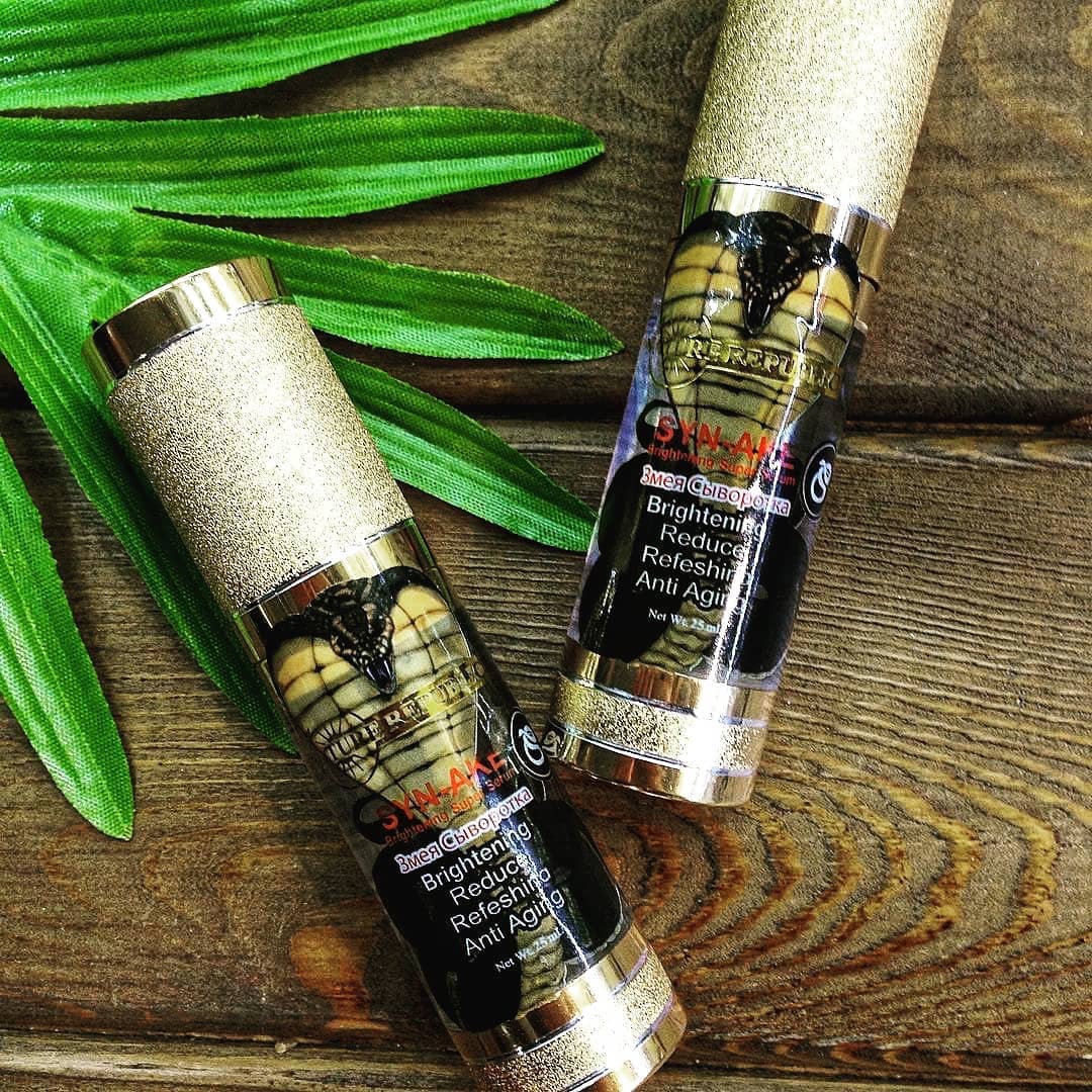 Натуральная антивозрастная сыворотка-ботокс для лица из Тайланда NATURAL SP Beauty & Makeup LIFTING SYN-AKE SERUM с вытяжкой из яда кобры купить в Москве и Московской области.