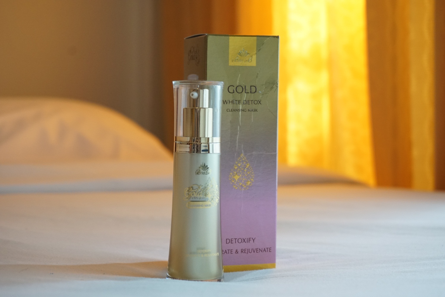 Тайская очищающая детокс-маска для лица с золотом, улиточной слизью, арбутином и витаминами BM.B 30 гр.